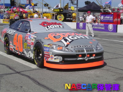 #40 Coors Light Dodge Intrepid R/T