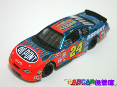 2001 #24 DuPont Chevrolet Monte Carlo - Champion